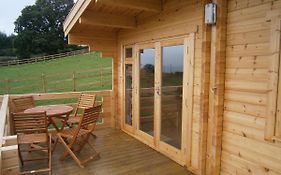 Long Mountain Centre Log Cabins